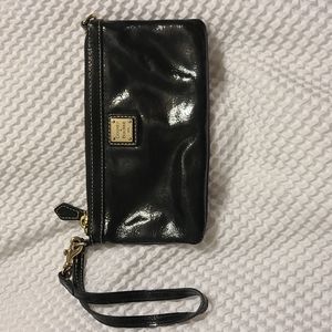 Dooney & Burke wristlet Black Patton